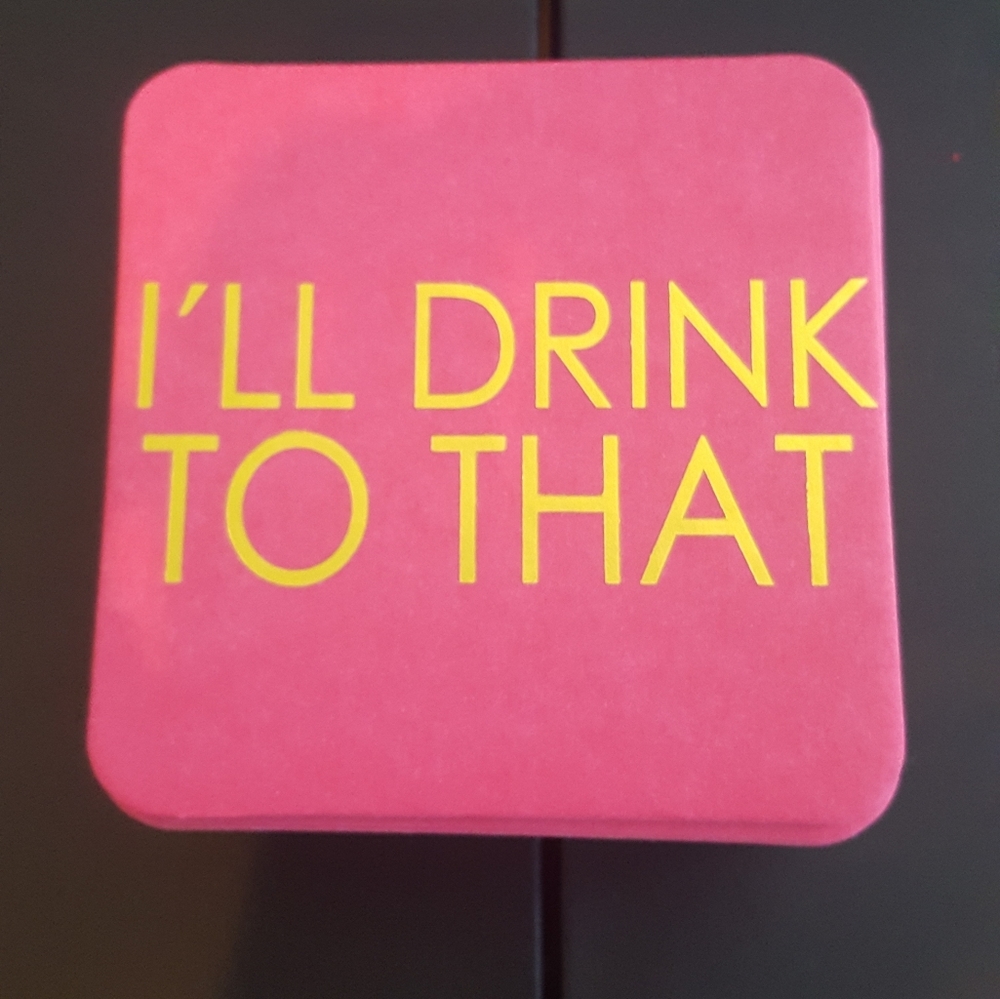Set of 20 Fucshia & Gold Paper Coasters